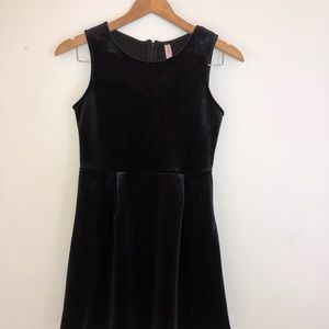 Black velvet dress